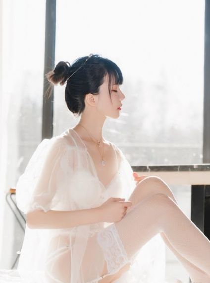 美女战士
