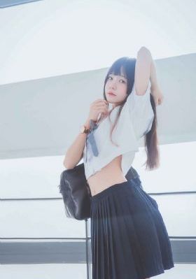 《美丽小蜜桃》