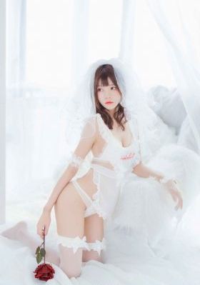 年轻的姨子