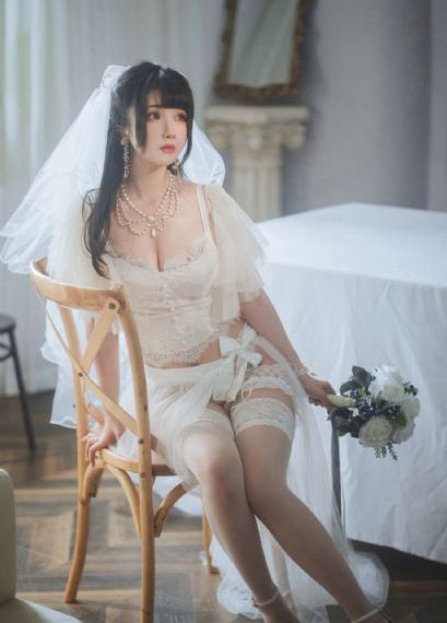 内衣战士玫瑰蝴蝶
