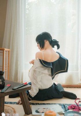 被部下侵犯的女社长bd