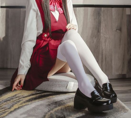 男女一边摸一边做爽爽电视