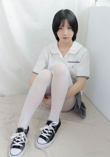 青青河边草直播免费观看