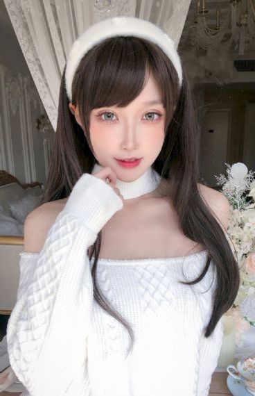 年轻的母亲